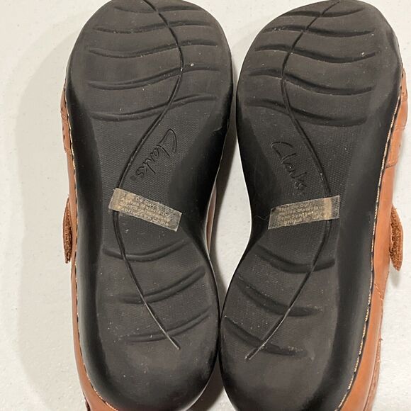 Clarks Bendables Women's Loafers Shoes Size 10 Leather Brown EUC - Picture 13 of 16